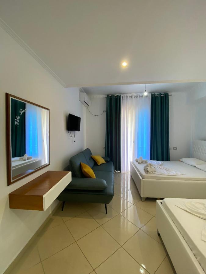 Hotel Kristal Borsh Extérieur photo